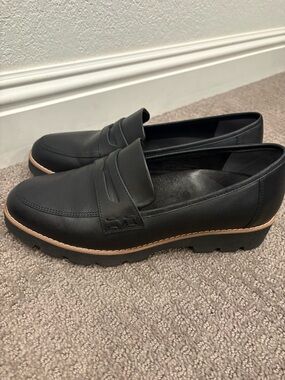 Vionic Cheryl li slip on loafer black size 8 1/2